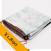 PASS THE BATON 半カチーフ（動物達と鳥・黒）